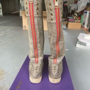 Madden Girl - knee high boot